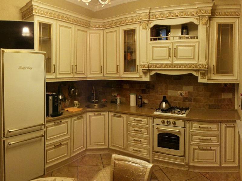 кухня в классическом стиле в Тюмени