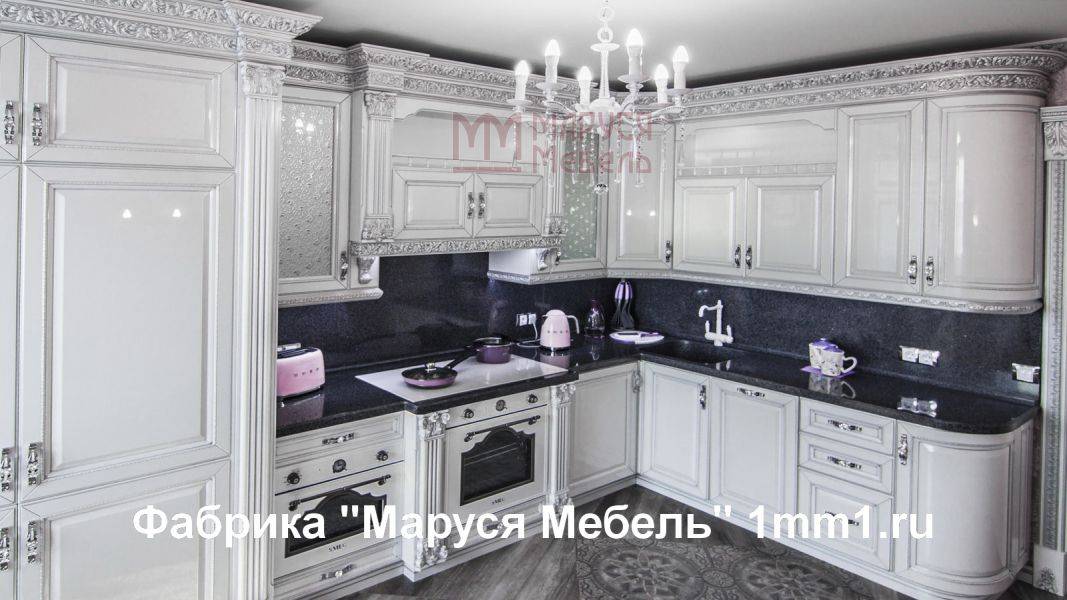 белая резная кухня в Тюмени