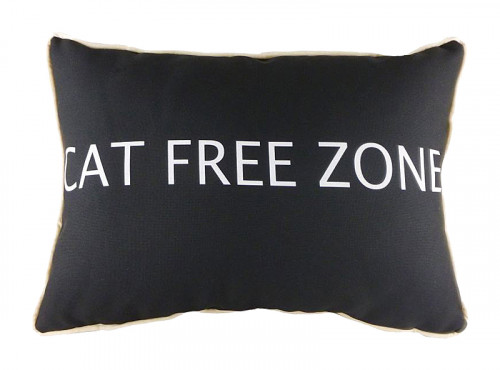 подушка с надписью cat free zone в Тюмени