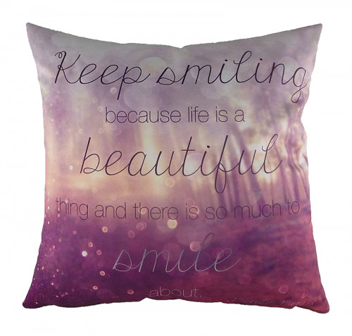 подушка с принтом keep smiling в Тюмени